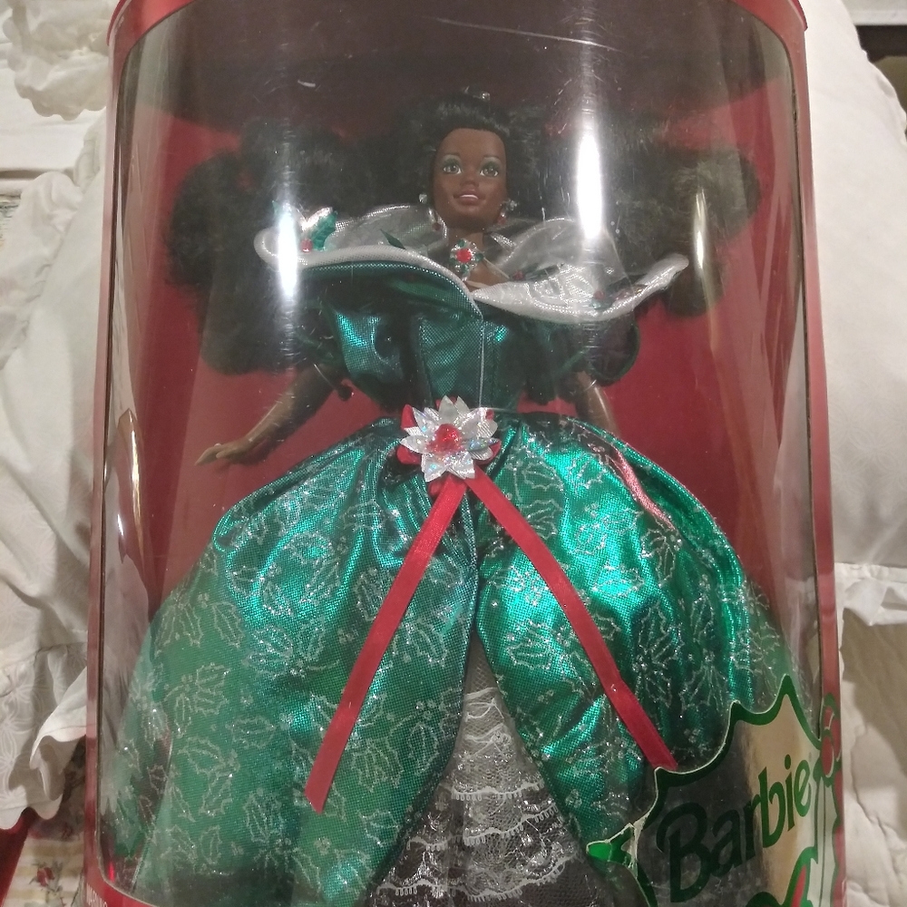 Happy holidays special edition 1994 black barbie